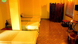 Thekkady Homestay-Economy Room